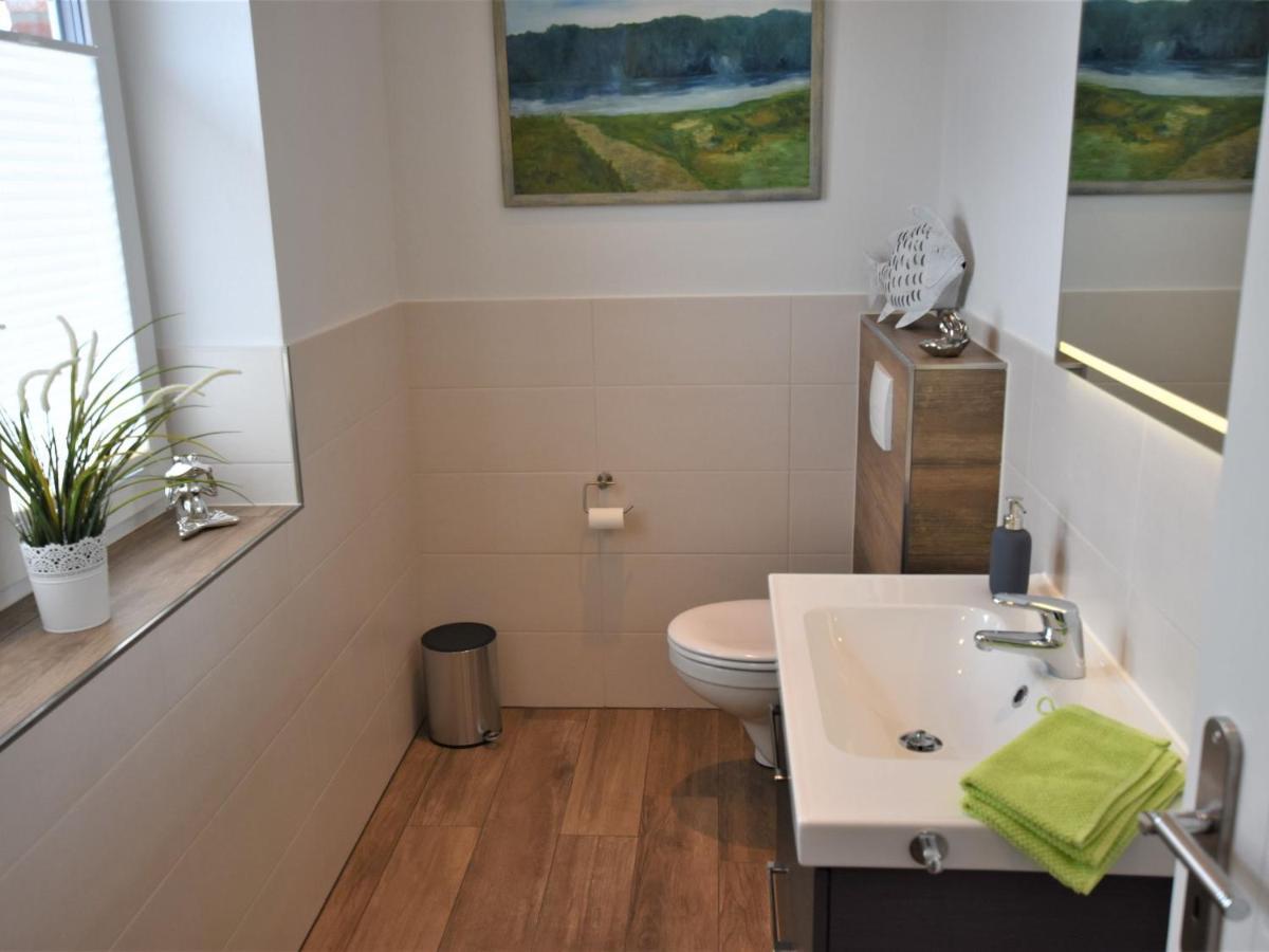 Cozy Holiday Home In Gross Schwansee With Sauna Экстерьер фото