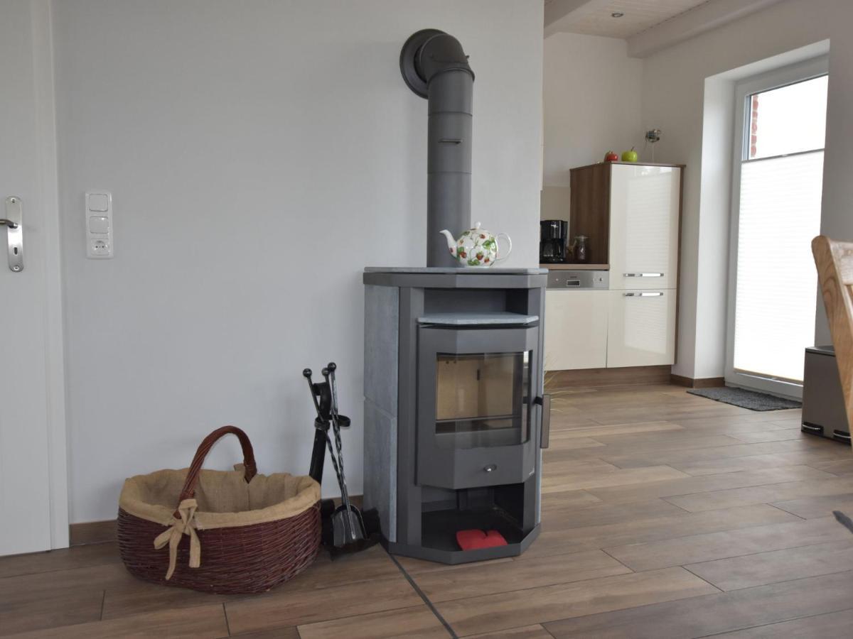 Cozy Holiday Home In Gross Schwansee With Sauna Экстерьер фото