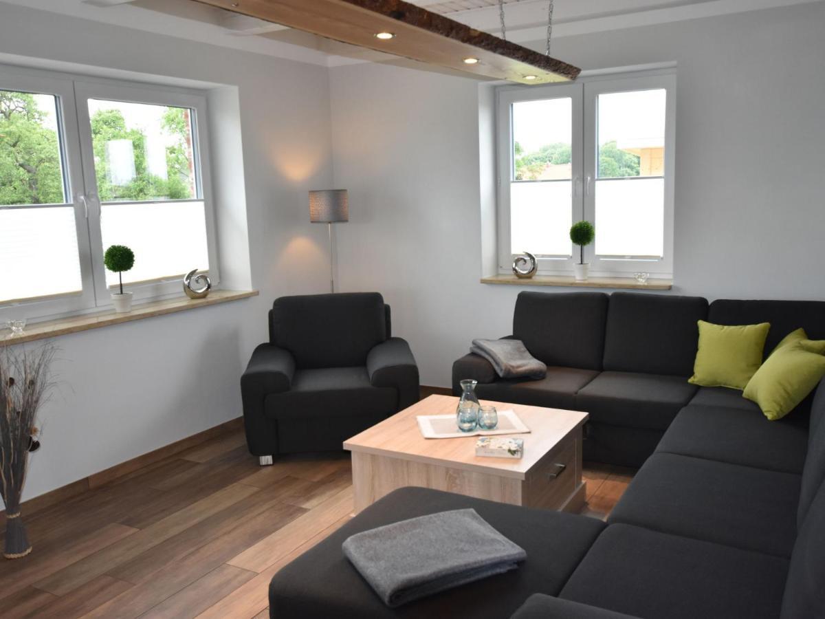 Cozy Holiday Home In Gross Schwansee With Sauna Экстерьер фото